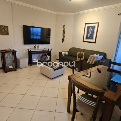 Apartamento com 63m², 2 quartos, 1 garagem, no bairro Campinas em São José