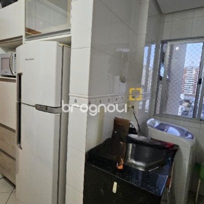 Apartamento com 63m², 2 quartos, 1 garagem, no bairro Campinas em São José