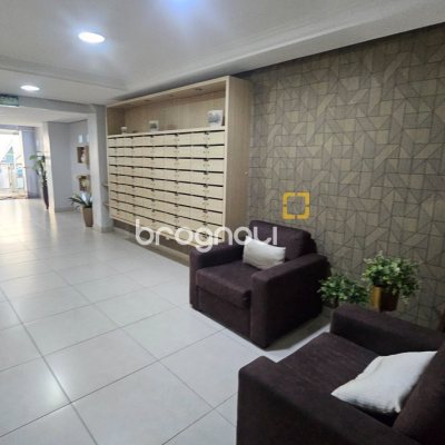 Apartamento com 63m², 2 quartos, 1 garagem, no bairro Campinas em São José