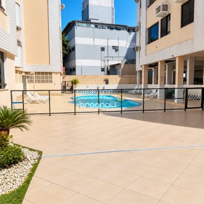 Apartamento com 63m², 2 quartos (sendo 1 suíte), 1 garagem, no bairro Ingleses em Florianópolis