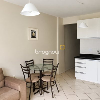 Apartamento com 63m², 2 quartos (sendo 1 suíte), 1 garagem, no bairro Ingleses em Florianópolis