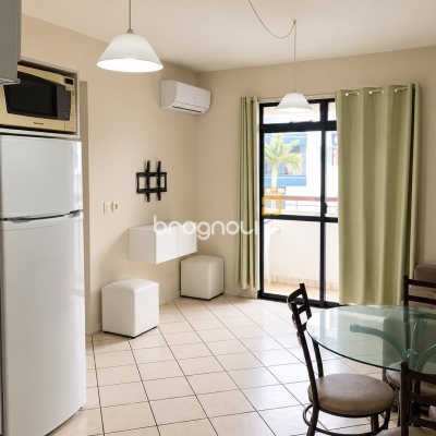 Apartamento com 63m², 2 quartos (sendo 1 suíte), 1 garagem, no bairro Ingleses em Florianópolis