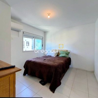 Apartamento com 84m², 3 quartos (sendo 1 suíte), 1 garagem, no bairro Trindade em Florianópolis