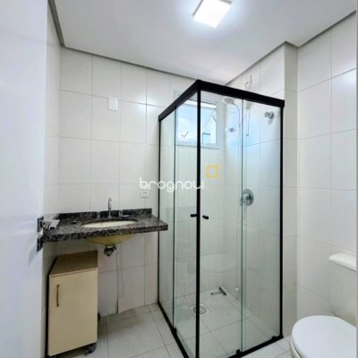 Apartamento com 84m², 3 quartos (sendo 1 suíte), 1 garagem, no bairro Trindade em Florianópolis