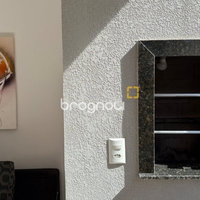 Apartamento com 39m², 1 quarto, 1 garagem, no bairro Ingleses em Florianópolis