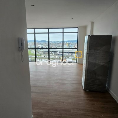 Studio com 36m², 1 garagem, no bairro Roçado em São José
