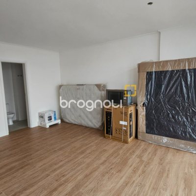Studio com 36m², 1 garagem, no bairro Roçado em São José