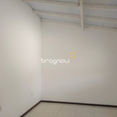 Terreno com 286m², 2 quartos, no bairro Campeche em Florianópolis
