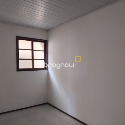 Terreno com 286m², 2 quartos, no bairro Campeche em Florianópolis