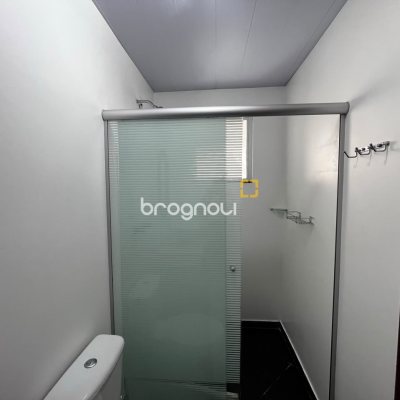 Casa com 262m², 4 quartos, 2 garagens, no bairro Campeche em Florianópolis