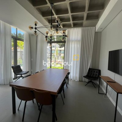 Studio com 55m², 1 quarto, 1 garagem, no bairro Canajurê em Florianópolis
