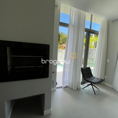 Studio com 55m², 1 quarto, 1 garagem, no bairro Canajurê em Florianópolis