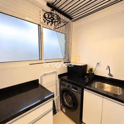 Apartamento com 91m², 2 quartos (sendo 1 suíte), 1 garagem, no bairro Nossa Senhora do Rosário em São José