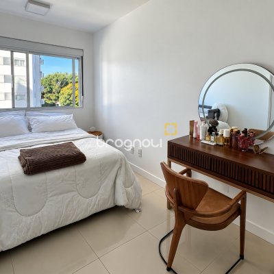 Apartamento com 70m², 2 quartos (sendo 1 suíte), 1 garagem, no bairro Capoeiras em Florianópolis