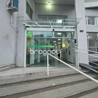 Sala com 30m², no bairro Balneário em Florianópolis