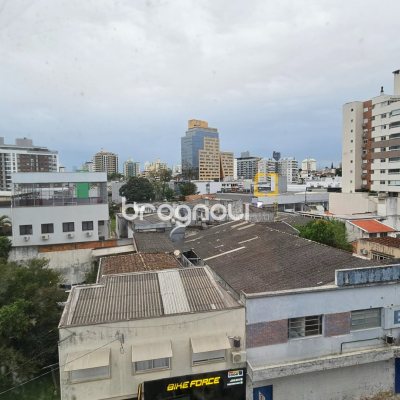 Sala com 30m², no bairro Balneário em Florianópolis