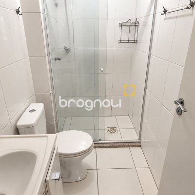 Apartamento com 73m², 2 quartos (sendo 1 suíte), 1 garagem, no bairro Capoeiras em Florianópolis