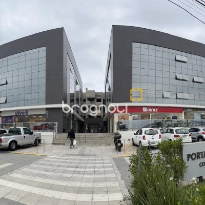 Sala com 30m², no bairro Ingleses em Florianópolis
