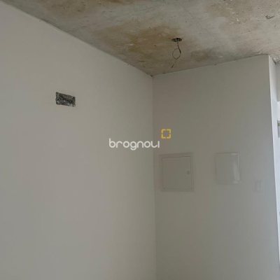 Sala com 30m², no bairro Ingleses em Florianópolis