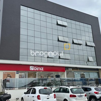 Sala com 30m², no bairro Ingleses em Florianópolis