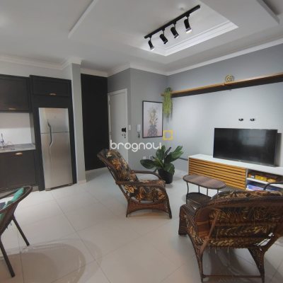 Apartamento com 65m², 2 quartos (sendo 1 suíte), 1 garagem, no bairro Ingleses em Florianópolis