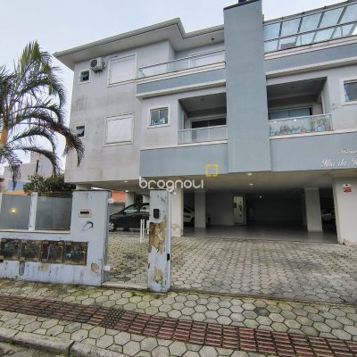 Apartamento com 65m², 2 quartos (sendo 1 suíte), 1 garagem, no bairro Ingleses em Florianópolis