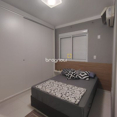 Apartamento com 65m², 2 quartos (sendo 1 suíte), 1 garagem, no bairro Ingleses em Florianópolis