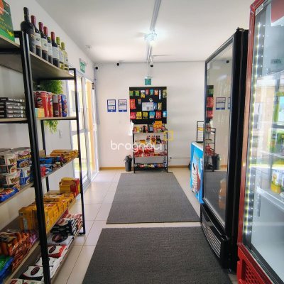 Apartamento com 52m², 2 quartos, 1 garagem, no bairro Vargem Pequena em Florianópolis