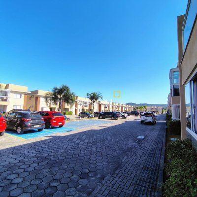 Apartamento com 52m², 2 quartos, 1 garagem, no bairro Vargem Pequena em Florianópolis