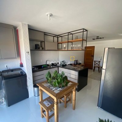 Apartamento com 55m², 2 quartos, 1 garagem, no bairro Campeche em Florianópolis