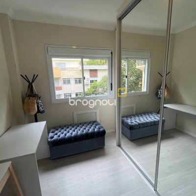 Apartamento com 91m², 3 quartos (sendo 1 suíte), 1 garagem, no bairro Córrego Grande em Florianópolis