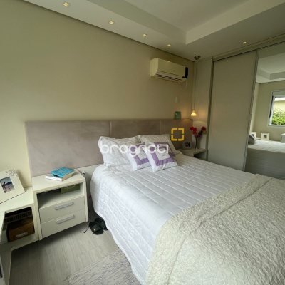 Apartamento com 91m², 3 quartos (sendo 1 suíte), 1 garagem, no bairro Córrego Grande em Florianópolis