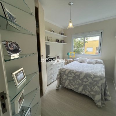 Apartamento com 91m², 3 quartos (sendo 1 suíte), 1 garagem, no bairro Córrego Grande em Florianópolis