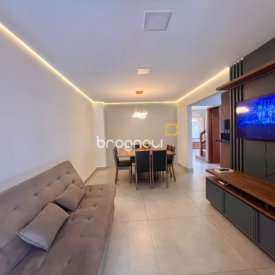 Casa com 249m², 3 quartos (sendo 2 suítes), 2 garagens, no bairro Rio Tavares em Florianópolis