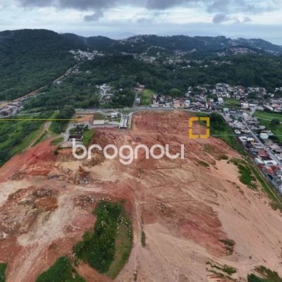 27826, no bairro Potecas em São José