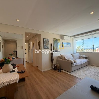 Apartamento com 60m², 2 quartos, 1 garagem, no bairro Capoeiras em Florianópolis