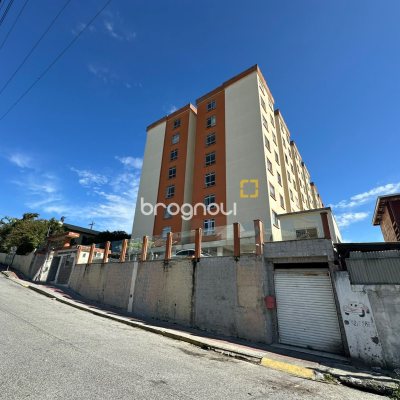 Apartamento com 53m², 2 quartos, 1 garagem, no bairro Ipiranga em São José