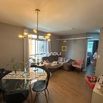 Apartamento com 53m², 2 quartos, 1 garagem, no bairro Ipiranga em São José