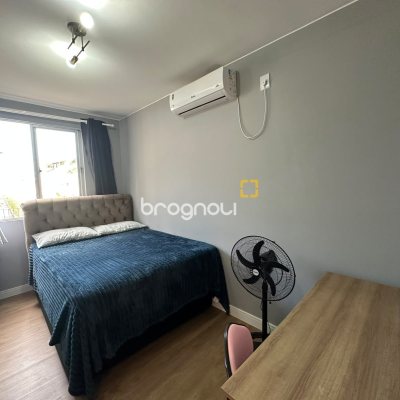Apartamento com 53m², 2 quartos, 1 garagem, no bairro Ipiranga em São José