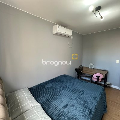 Apartamento com 53m², 2 quartos, 1 garagem, no bairro Ipiranga em São José
