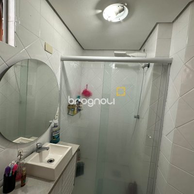 Apartamento com 53m², 2 quartos, 1 garagem, no bairro Ipiranga em São José