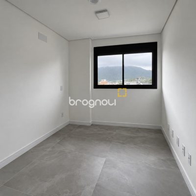 Apartamento com 6619m², 2 quartos (sendo 1 suíte), 1 garagem, no bairro Ingleses em Florianópolis