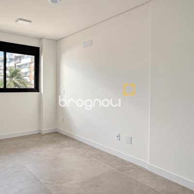 Apartamento com 6619m², 2 quartos (sendo 1 suíte), 1 garagem, no bairro Ingleses em Florianópolis