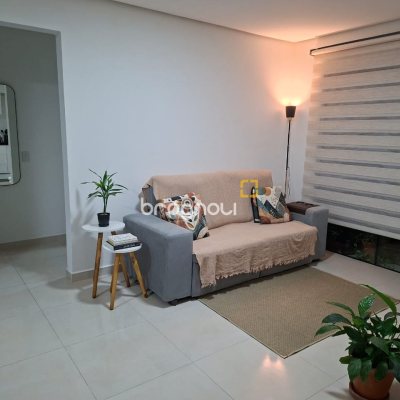 Apartamento com 73m², 2 quartos (sendo 1 suíte), 1 garagem, no bairro Ingleses em Florianópolis