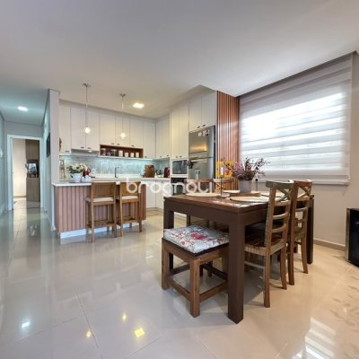 Casa com 148m², 3 quartos (sendo 1 suíte), 1 garagem, no bairro Ingleses em Florianópolis