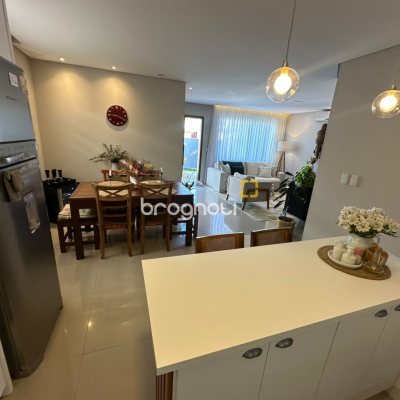 Casa com 148m², 3 quartos (sendo 1 suíte), 1 garagem, no bairro Ingleses em Florianópolis