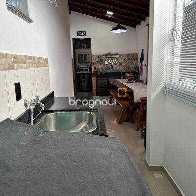 Casa com 148m², 3 quartos (sendo 1 suíte), 1 garagem, no bairro Ingleses em Florianópolis