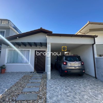 Casa com 148m², 3 quartos (sendo 1 suíte), 1 garagem, no bairro Ingleses em Florianópolis