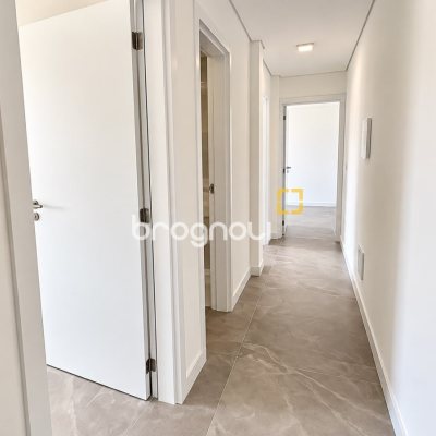 Apartamento com 110m², 3 quartos (sendo 3 suítes), 1 garagem, no bairro Ingleses em Florianópolis