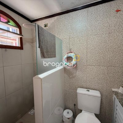 Casa com 83m², 2 quartos, 2 garagens, no bairro Saco dos Limões em Florianópolis